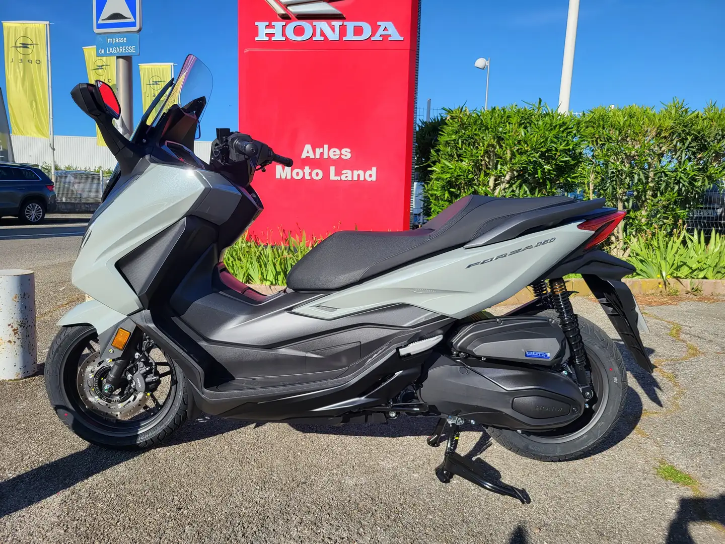 Honda Forza 350 Gris - 1