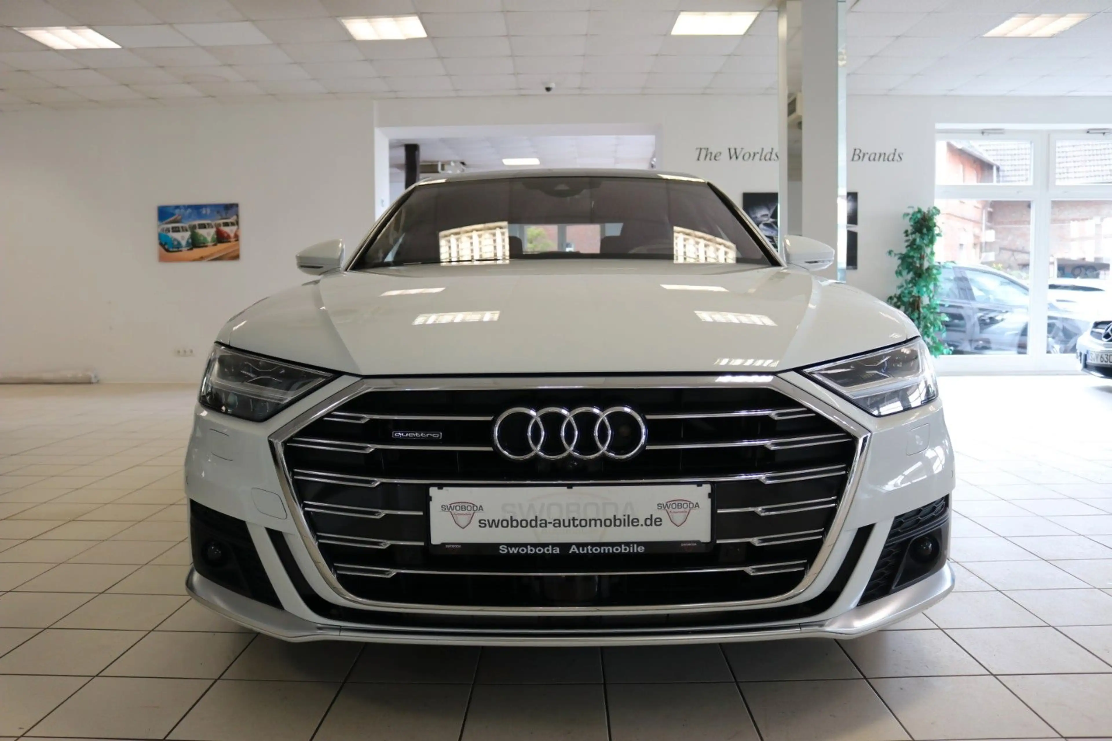 Audi A8 50 TDI Sport Luft AHK 360 Pano STHZ Laser B&O — photo 5