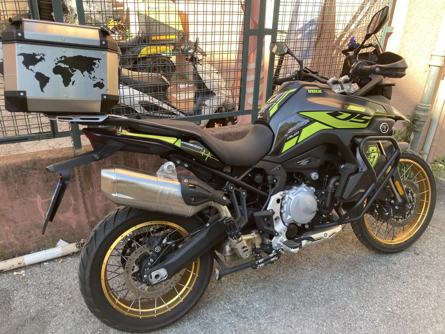 Voge Valico 900 DSX Nero - 1