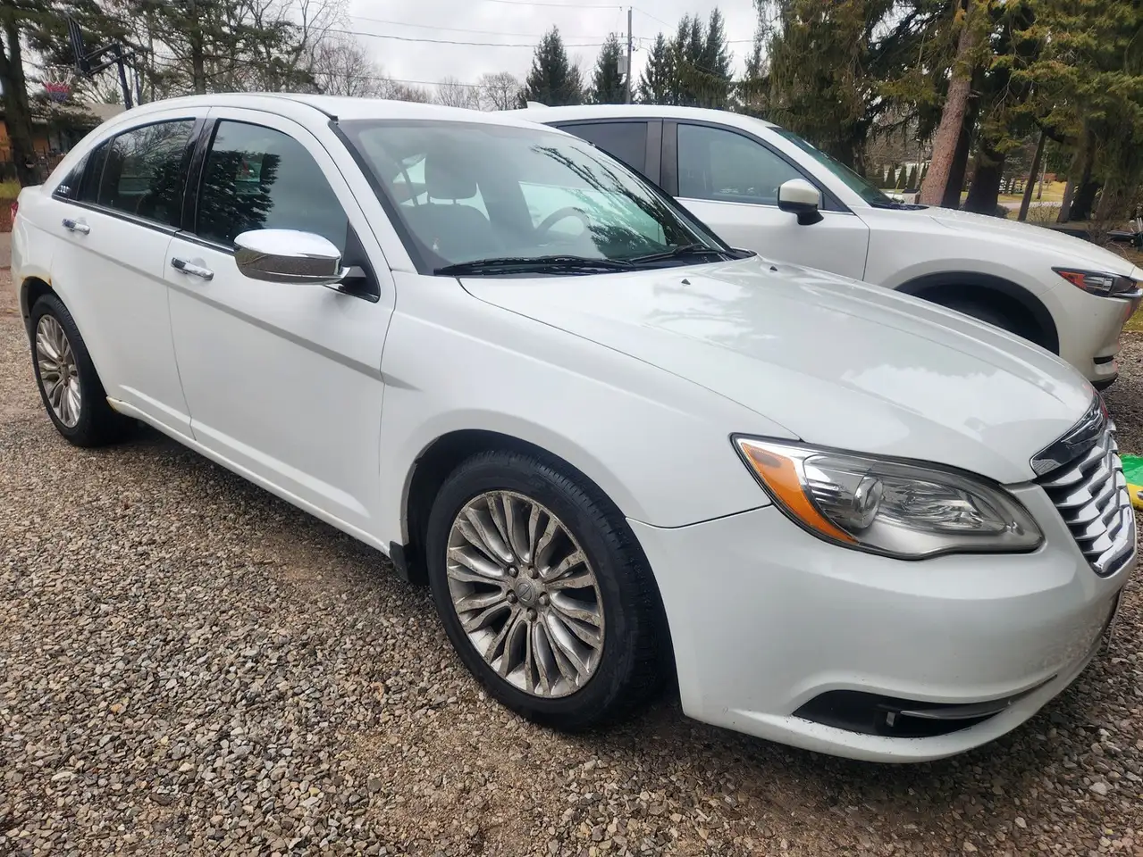 2013 Chrysler 200