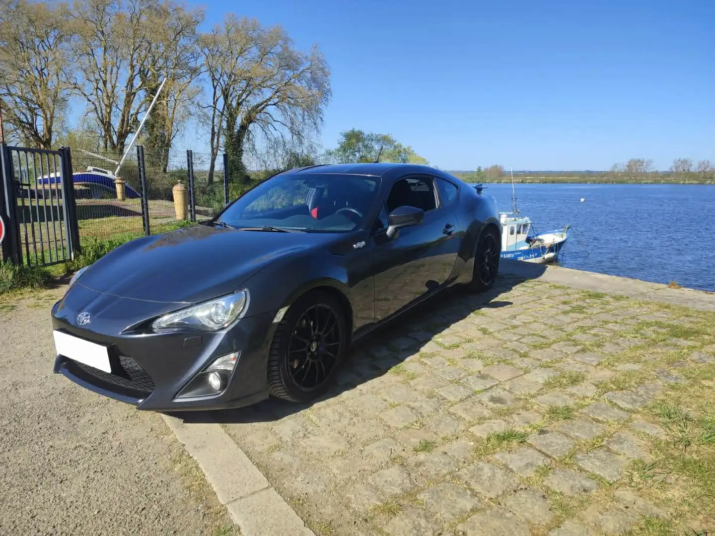 Toyota GT86 GT86 2.0L Coupé Grau - 1