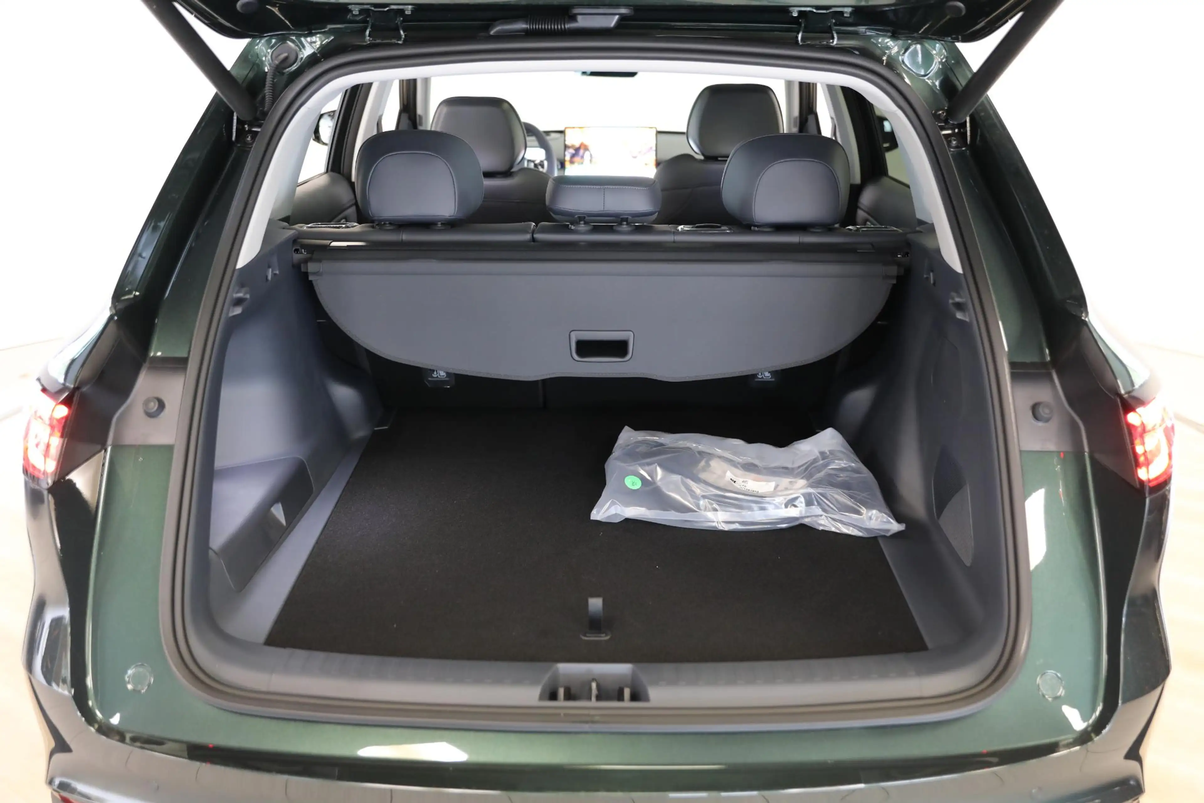 Geely Starray EM-i 1.5 Max+ | Pano | Massage | Leer | Full  Option — photo 10