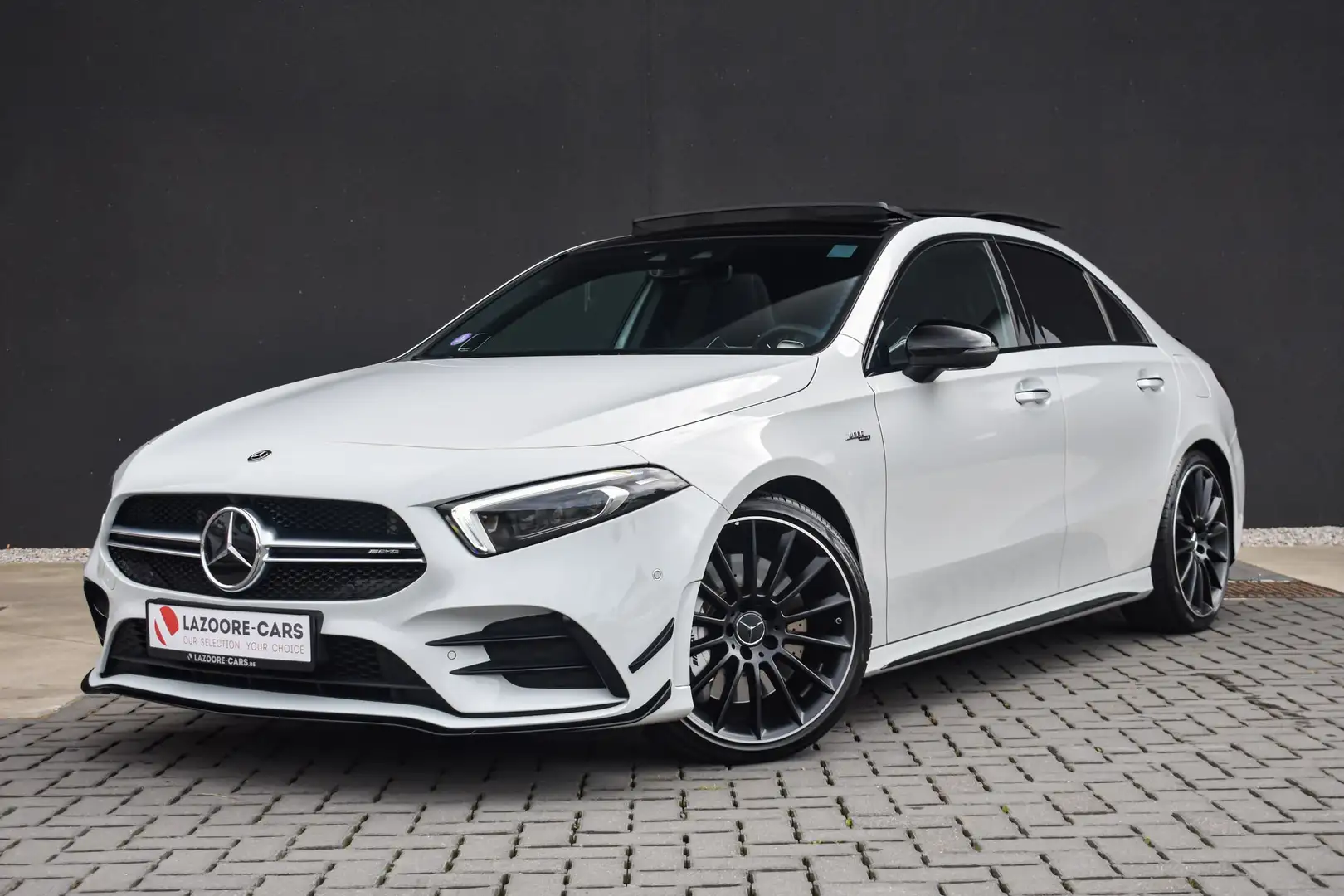 Mercedes-Benz A 35 AMG 4Matic Speedshift DCT 7G - Pano - Burmester Fehér - 1