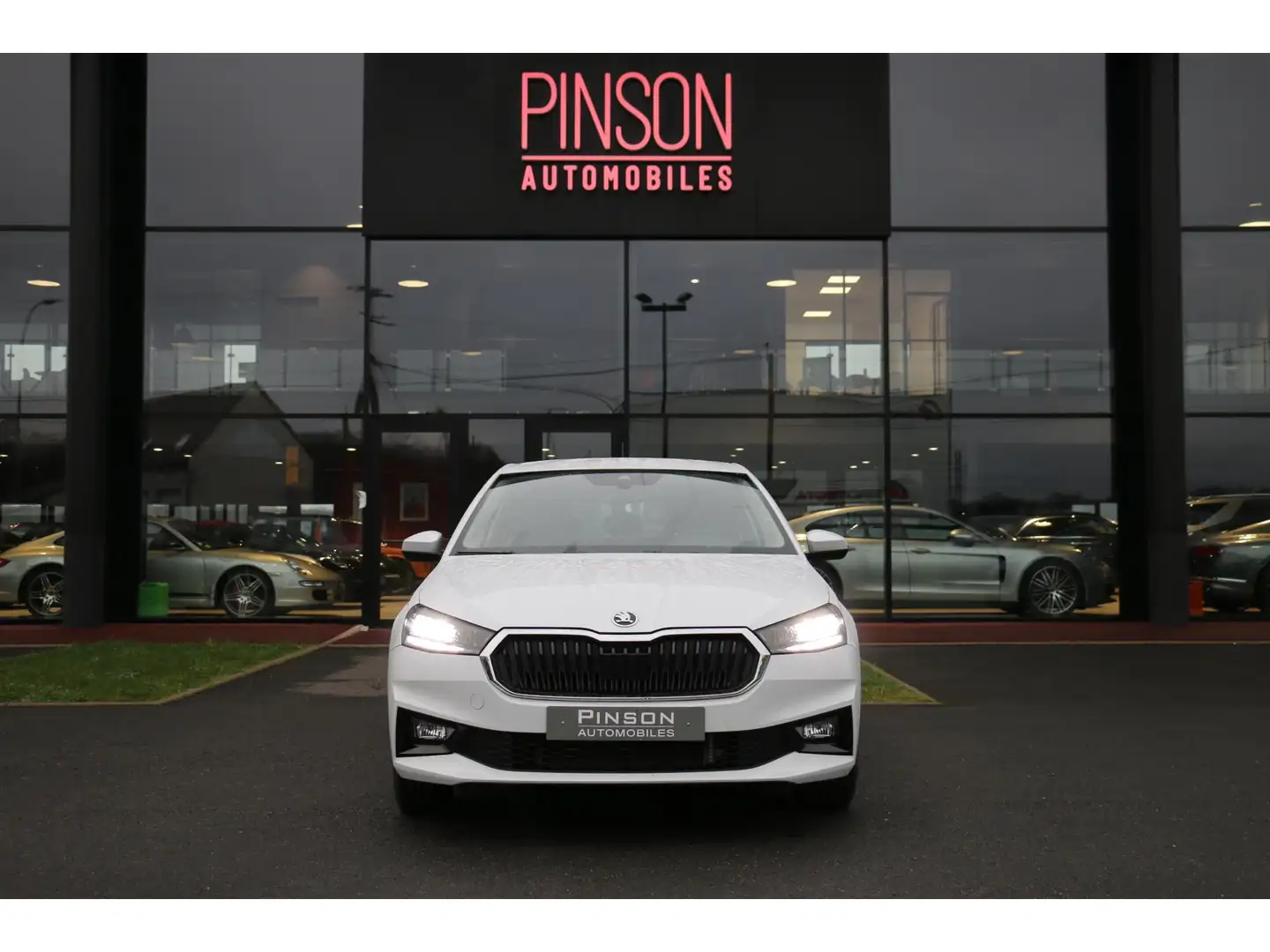 Skoda Fabia Fabia 1.0 TSI - 95  IV BERLINE ESSENTIEL - DIGITAL Blanc - 2