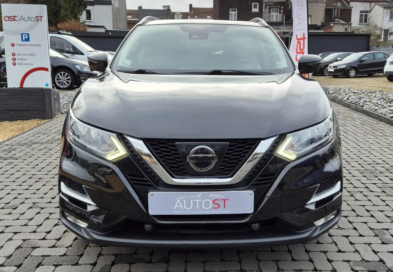 Nissan Qashqai 1.2 DIG-T Business // Défaut carrosserie Noir - 2