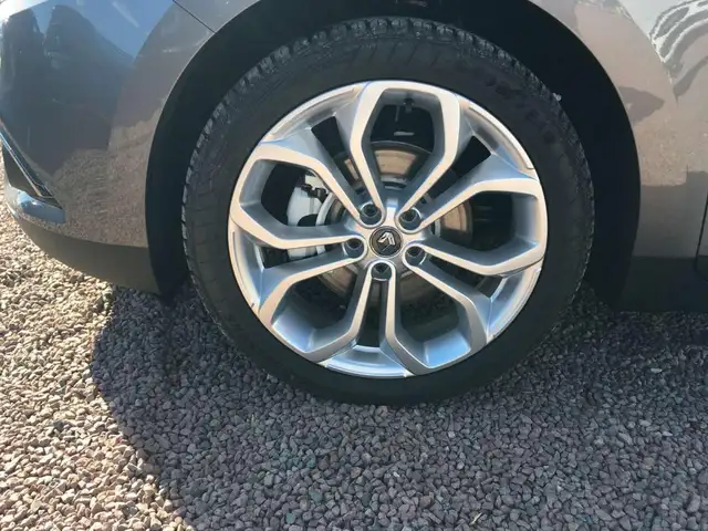 Renault Scenic view 6