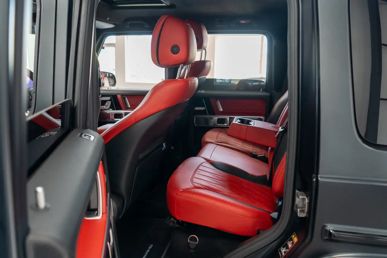 Mercedes-Benz G-Class снимка Mercedes-Benz G-Class