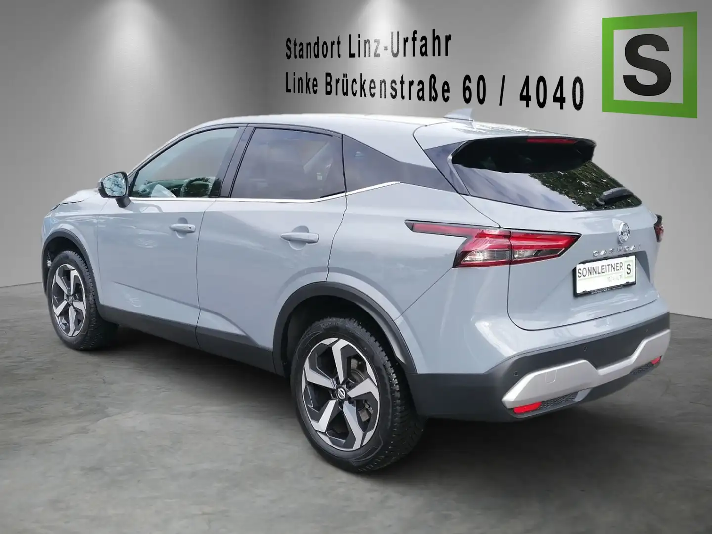 Nissan Qashqai QASHQAI N-Connecta 1.3 DIG-T Xtronic Grau - 2
