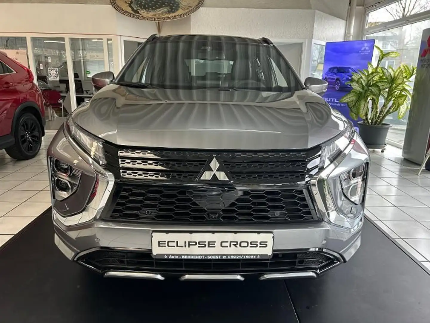 Mitsubishi Eclipse Cross Plug-in Hybrid 2.4 TOP 4WD *SD* Grau - 2