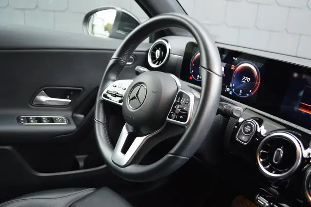 Mercedes-Benz A-Class view 8