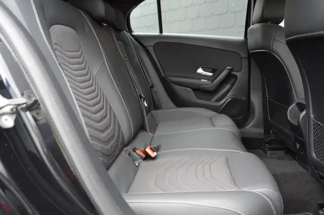 Mercedes-Benz A-Class view 16