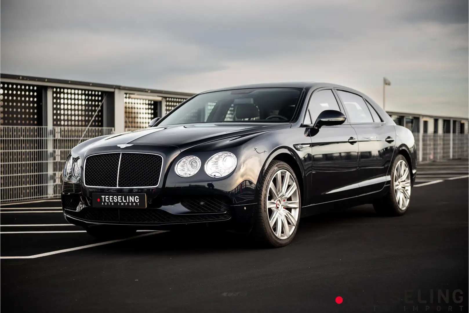 Bentley Flying Spur 4.0 V8 S | Orig. NL | NIEUWSTAAT Blauw - 1