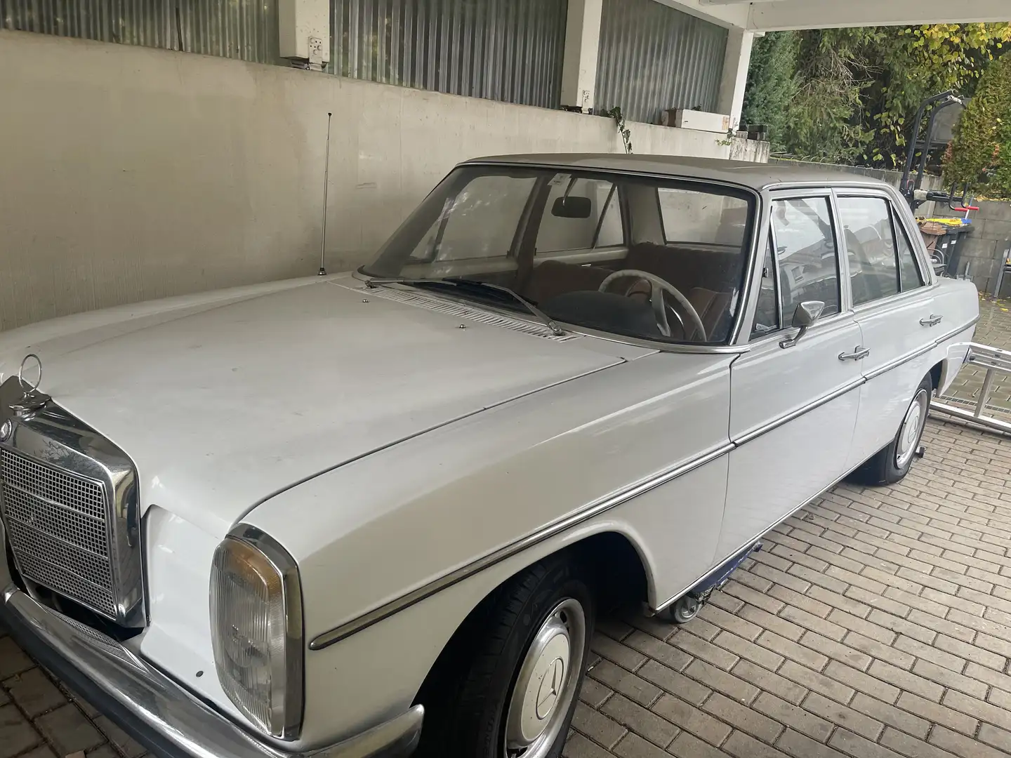 Mercedes-Benz W 114/115 Strich-Acht Mercedes Benz Strich -Acht - 2