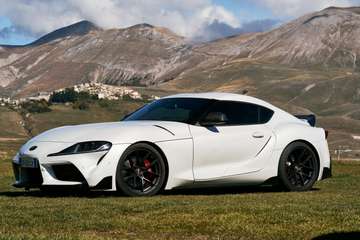 GR 2.0 Sport auto