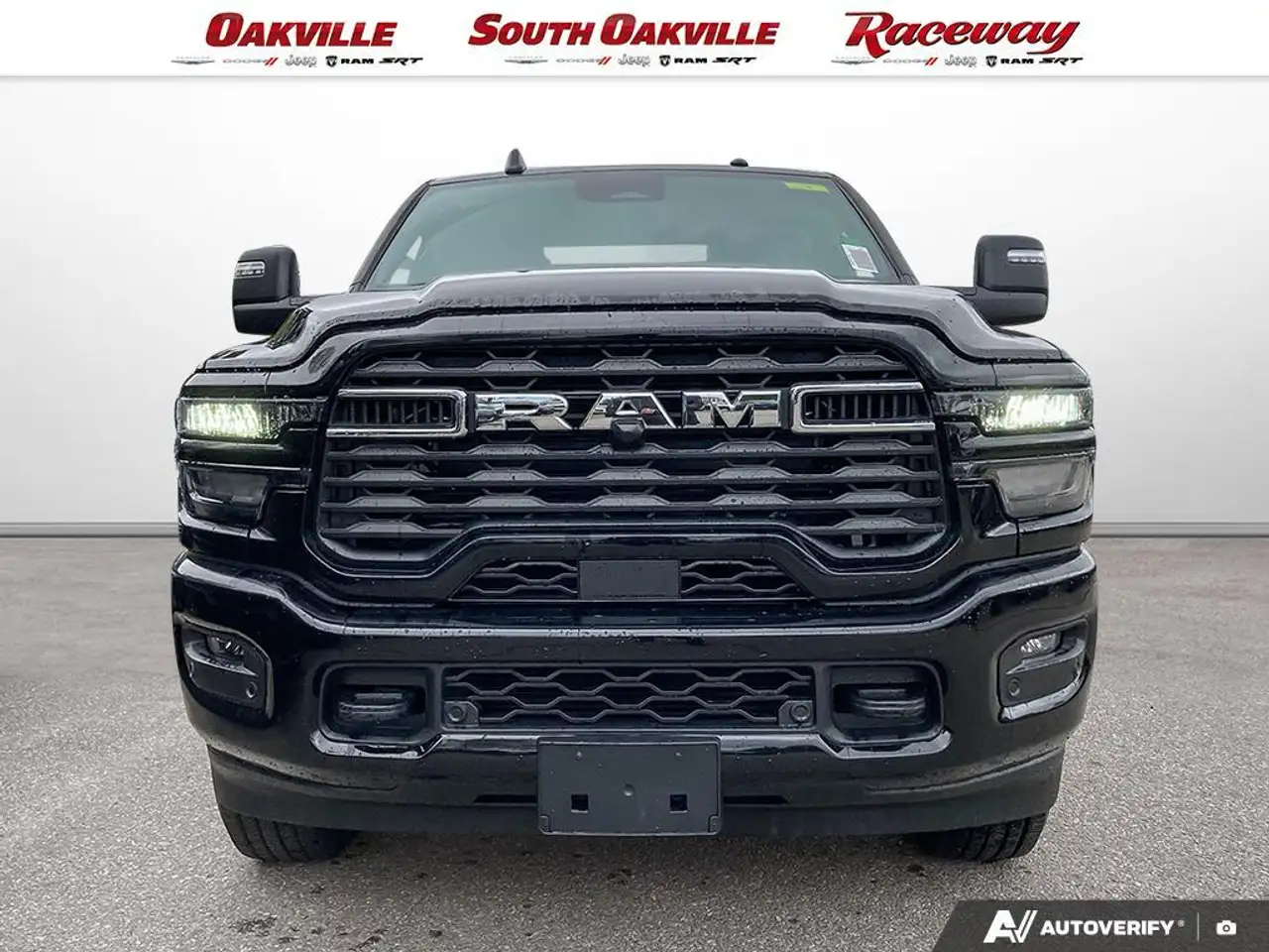 RAM 2500 снимка RAM 2500