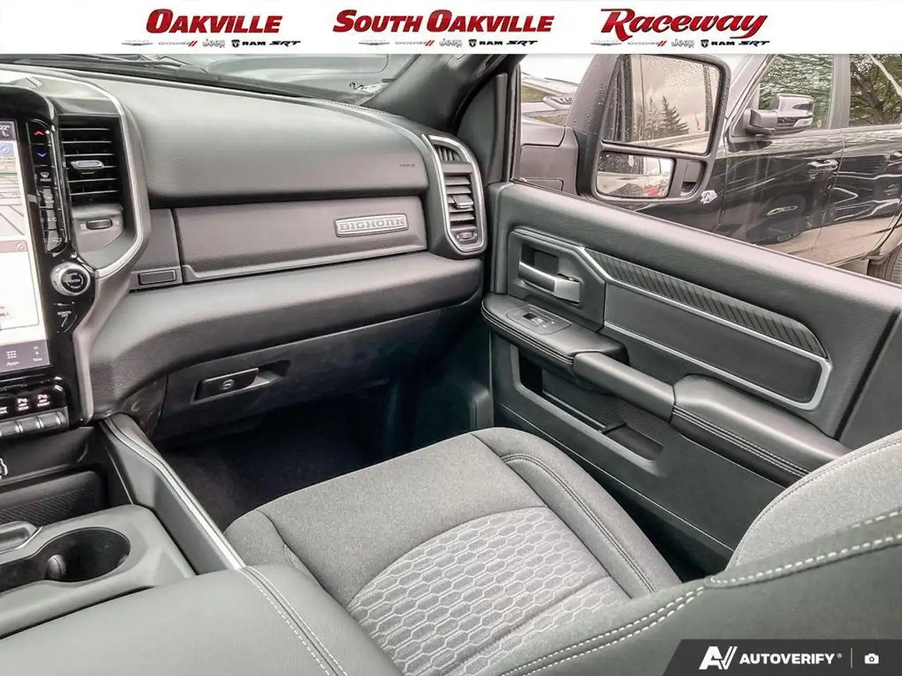 RAM 2500 снимка RAM 2500