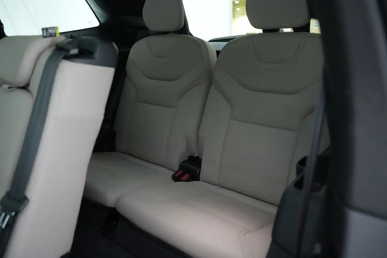 Volvo XC60 D4 AWD 111 kWh Twin Motor Plus 7Pl. LEDER/CUIR LED, миниатюра 21