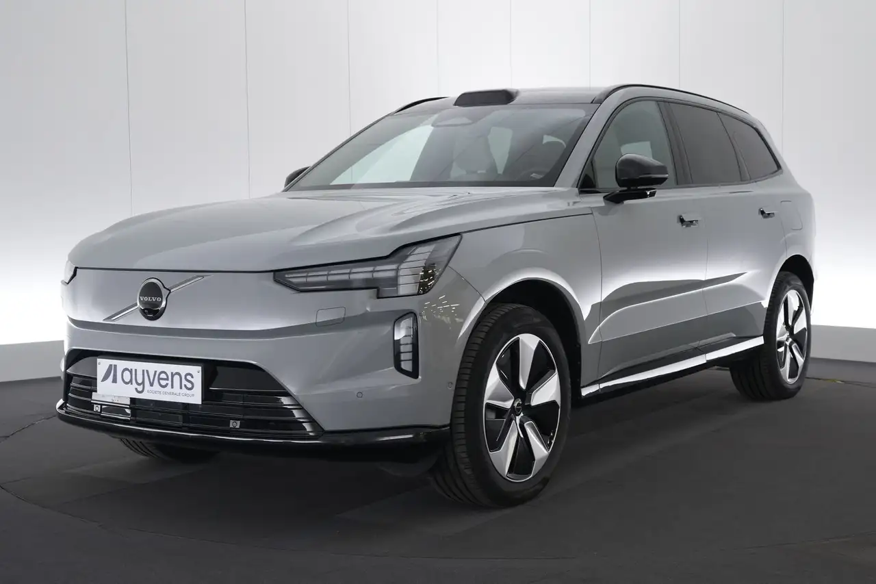 Volvo XC60 D4 AWD 111 kWh Twin Motor Plus 7Pl. LEDER/CUIR LED