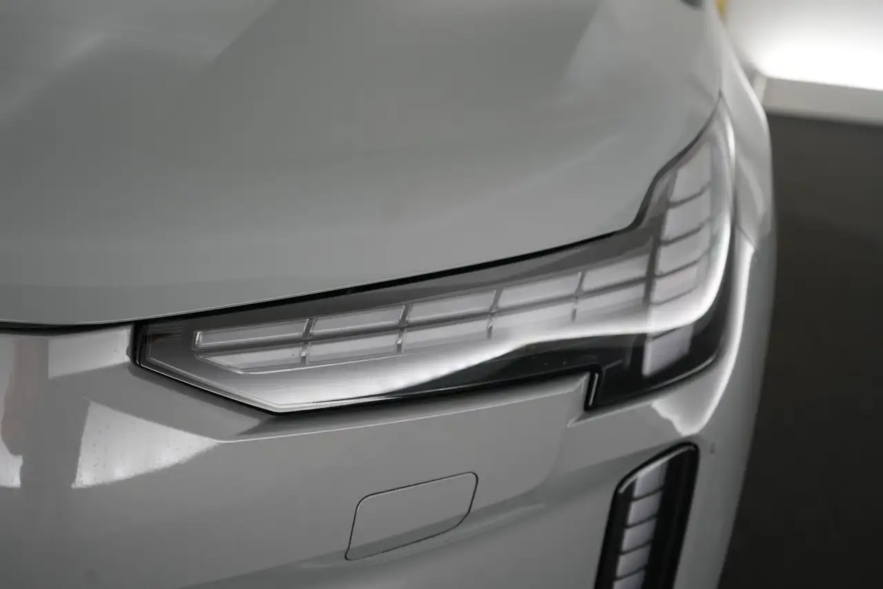 Volvo XC60 D4 AWD 111 kWh Twin Motor Plus 7Pl. LEDER/CUIR LED, миниатюра 18