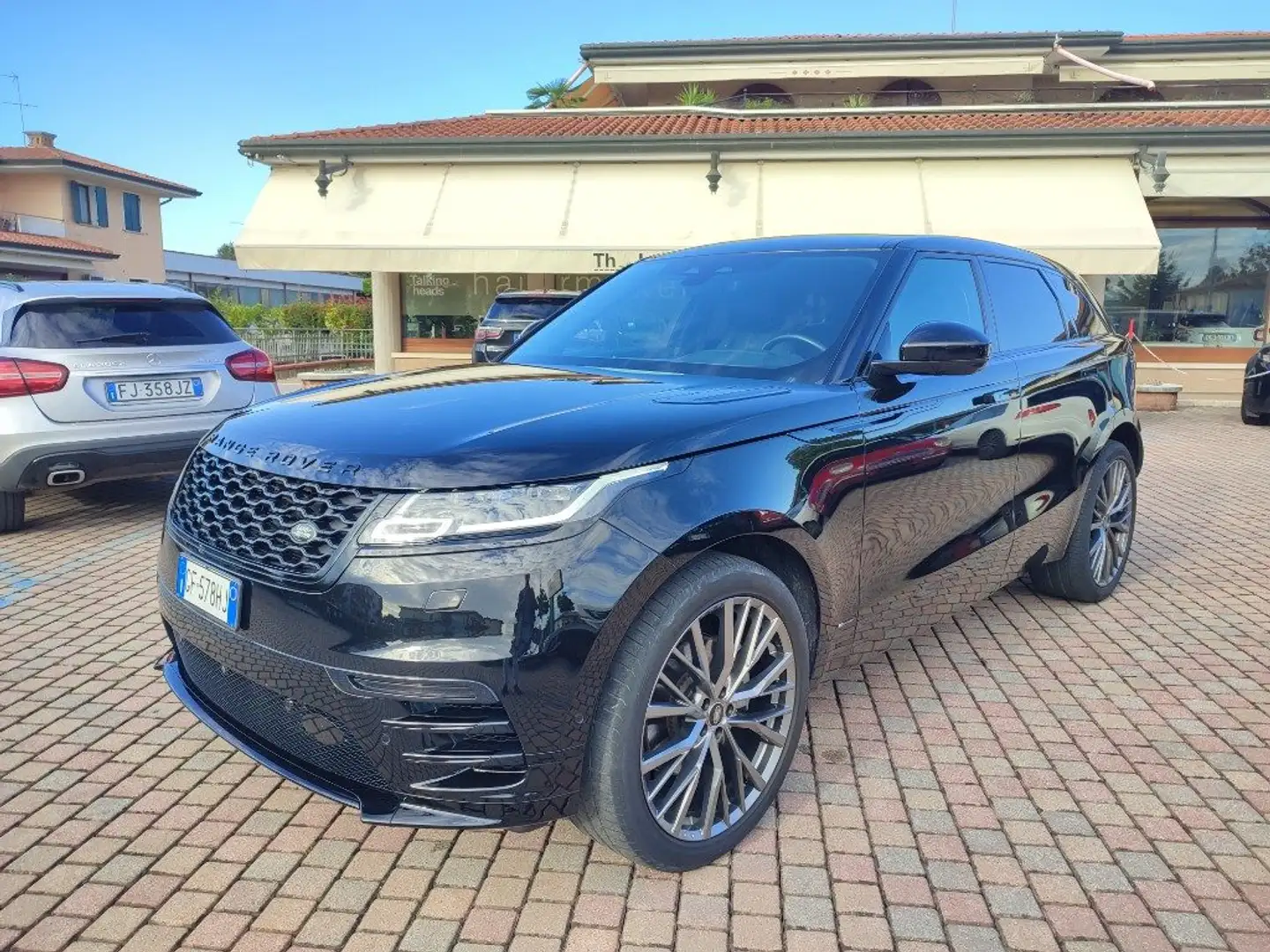 Land Rover Range Rover Velar 2.0D I4 204 CV R-Dynamic S Nero - 2