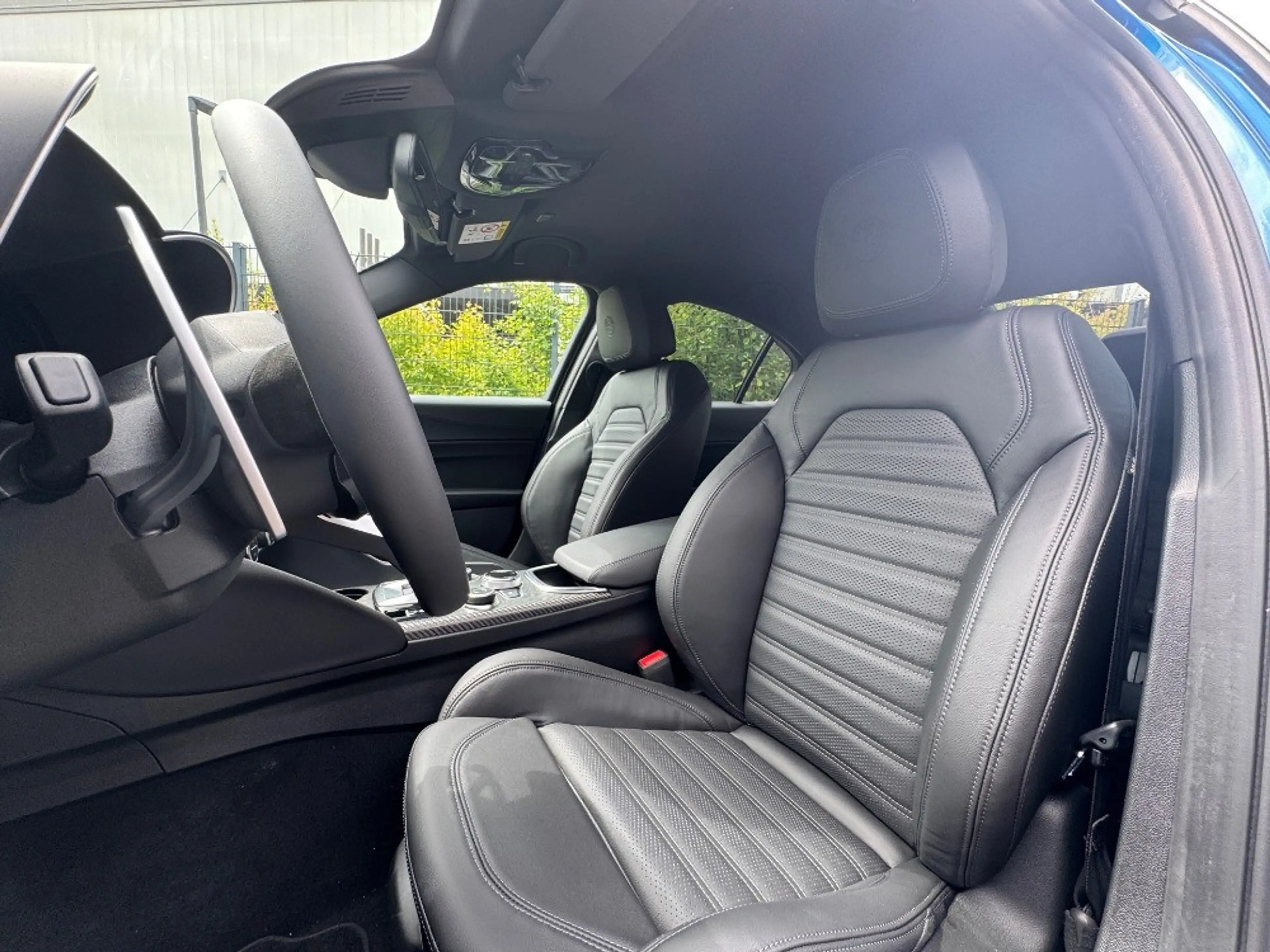 Alfa Romeo Giulia Quadrifoglio MY24 SOFORT|AKRA|TECHNO — photo 10