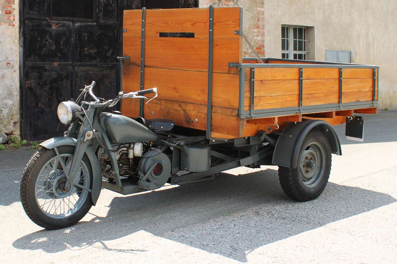Moto Guzzi Ercole Motocarro 3 ruote cassone in legno