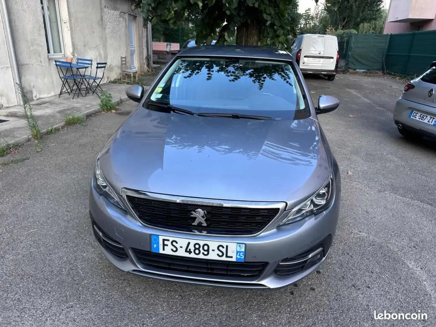 Peugeot 308 1.5 BlueHDi 130 S&S Active 7cv Gris - 2