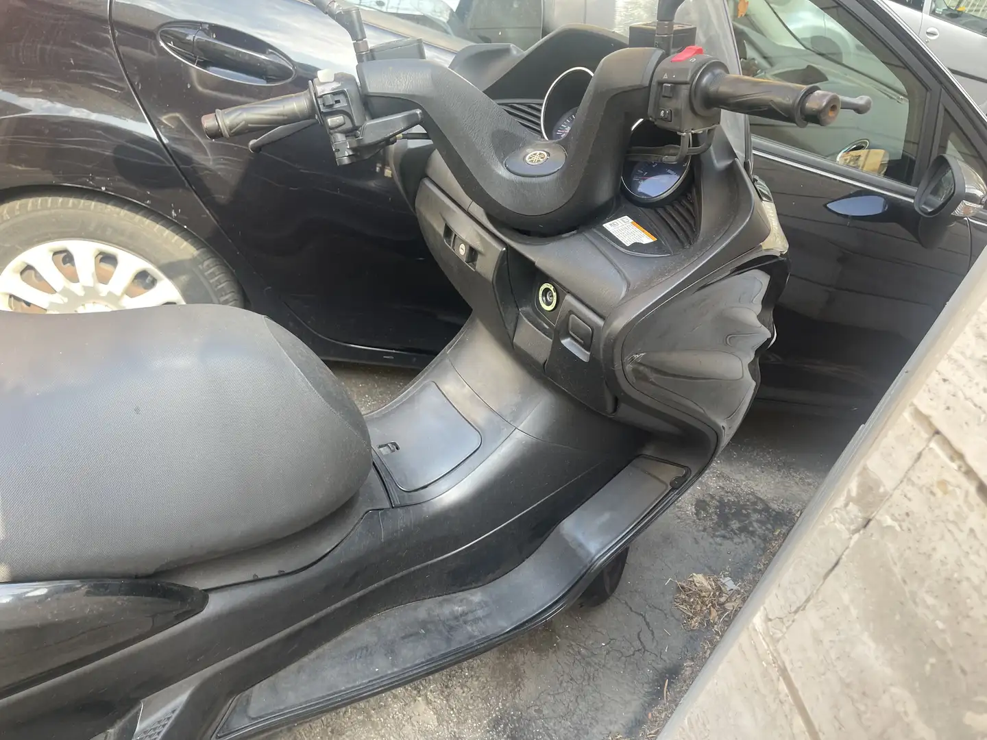 Yamaha Majesty 400 sport - 1