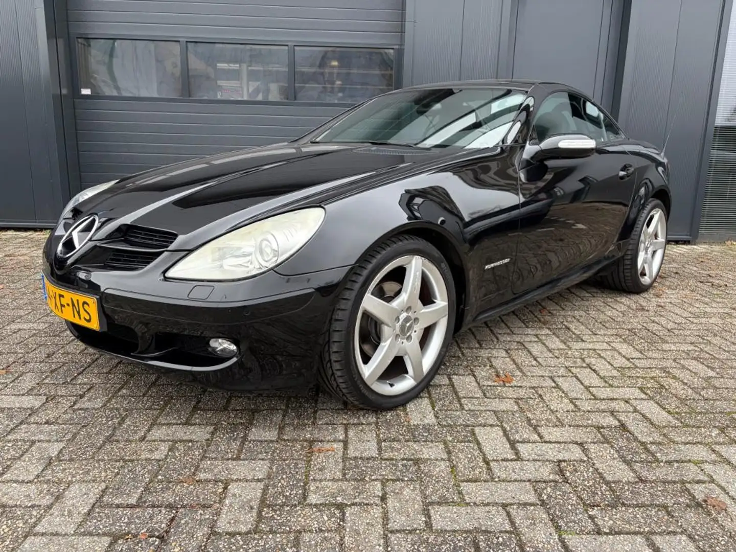 Mercedes-Benz SLK 200 K. Stoelverw. Cruise, PDC, Clima Zwart - 1
