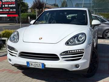 Cayenne 3.0 Diesel MOTORE CON 120.000 KM CON FATTU