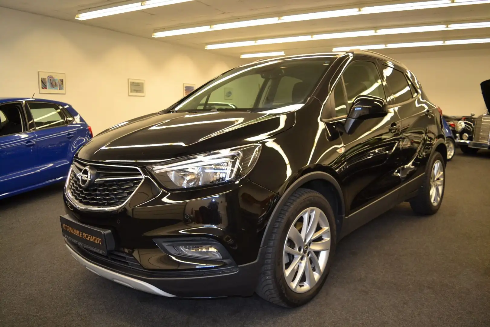 Opel Mokka X ON Start/Stop 4x4 ALLRAD Schwarz - 1