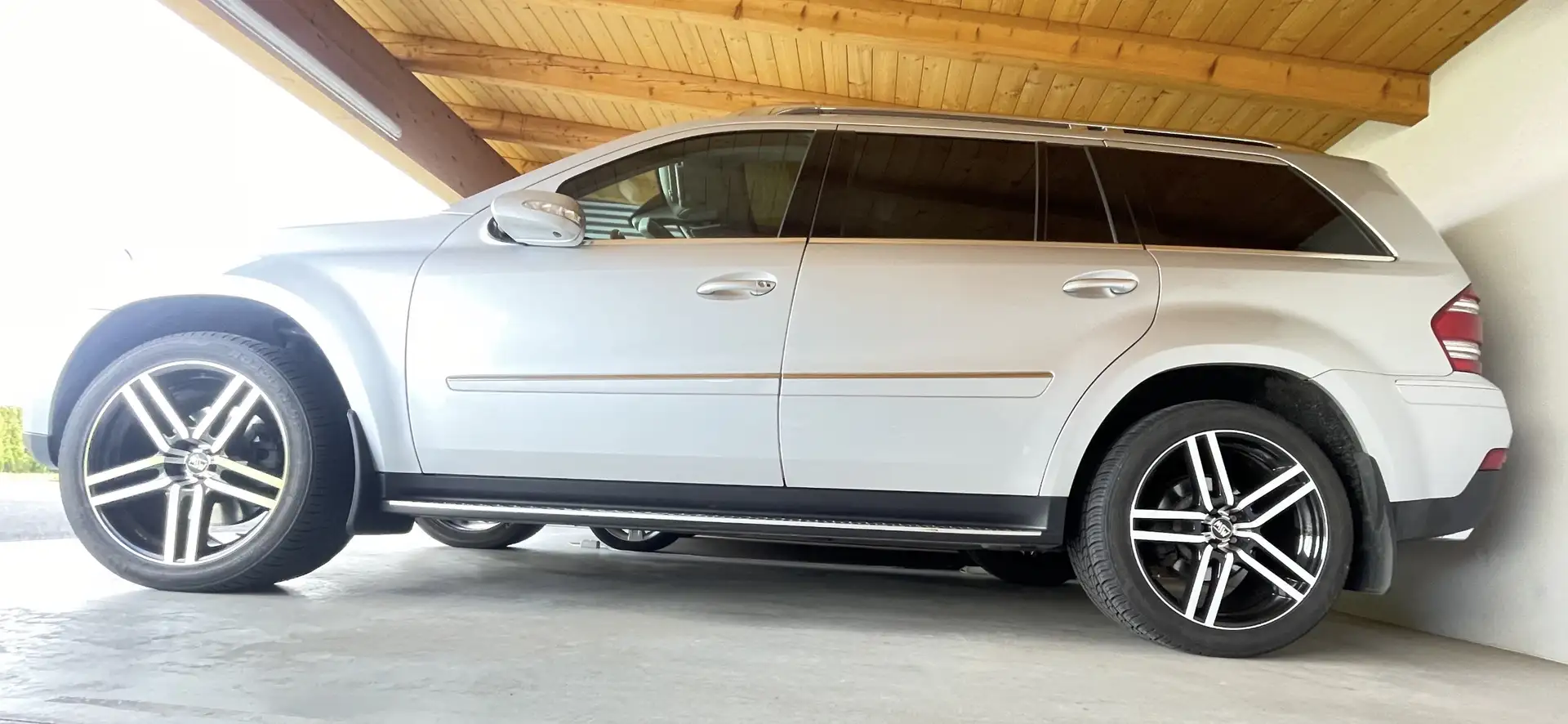 Mercedes-Benz GL 420 CDI DPF 4Matic 7G-TRONIC - 1