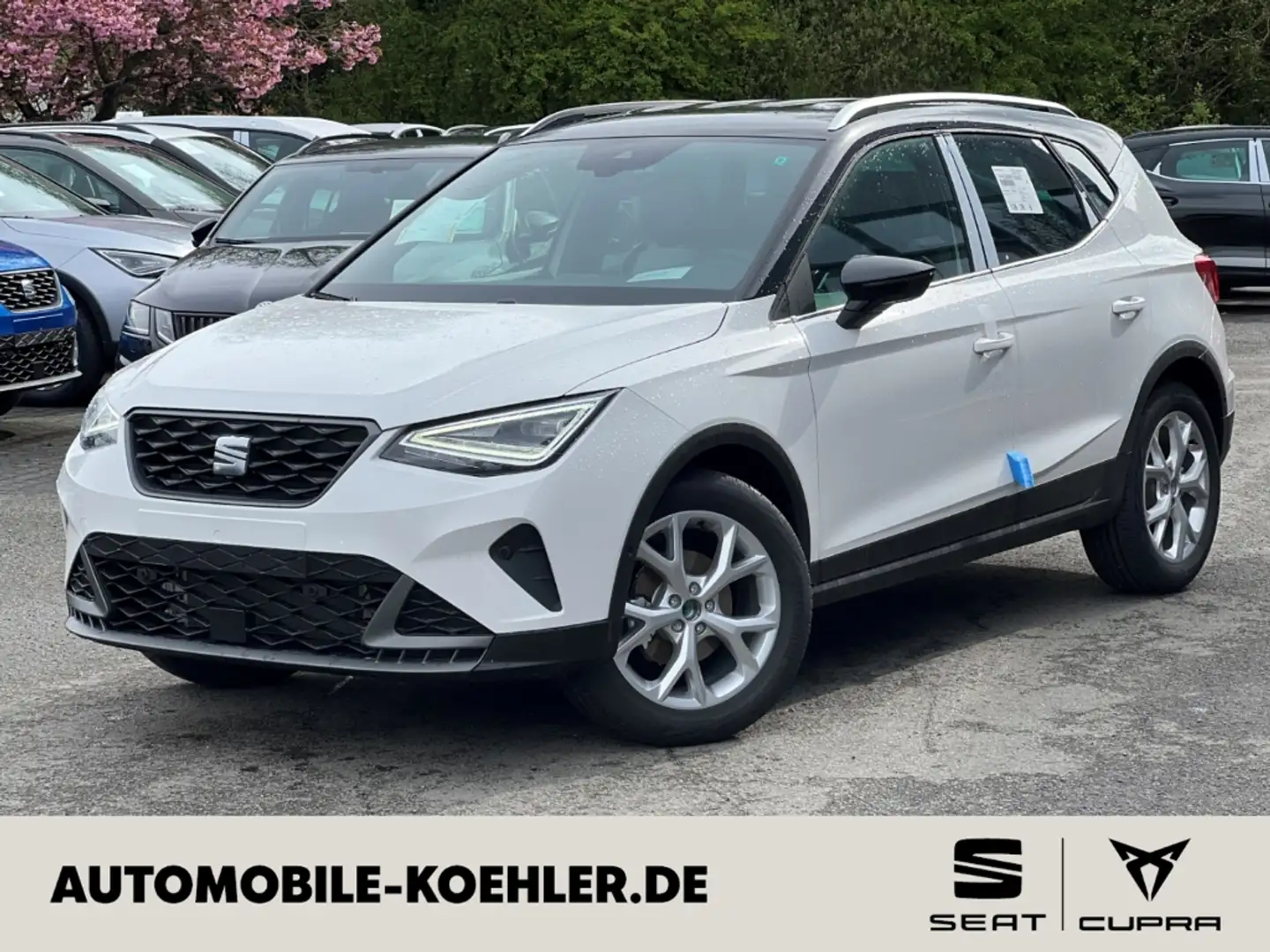 SEAT Arona FR 1.0 TSI Rückfahrkamera, Voll-LED, Navi Weiß - 1