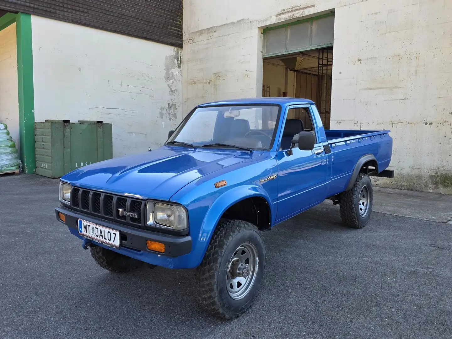 Toyota Hilux HI LUX LN 46 Blau - 1