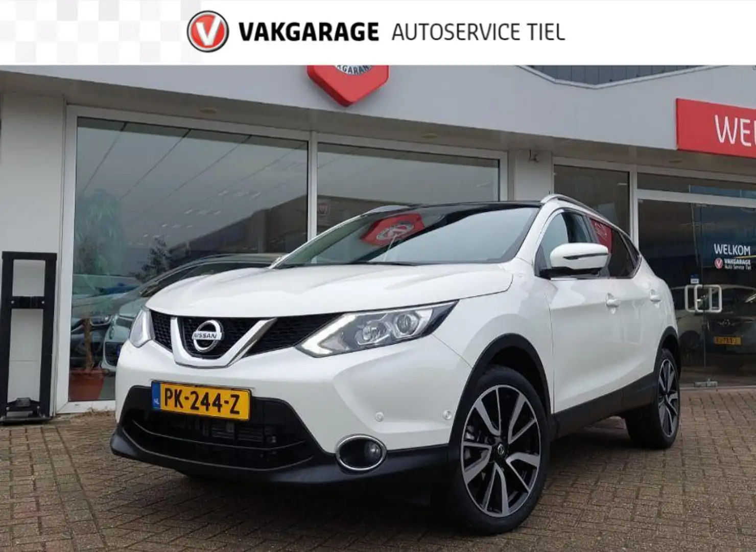 Nissan Qashqai 1.2 Tekna Automaat, Panoramadak, Trekhaak, Parkeer Blanco - 1