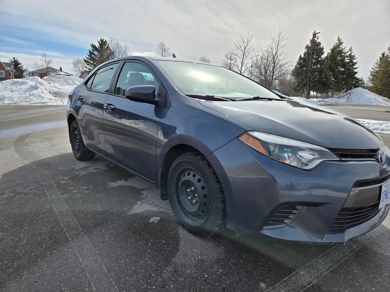 Toyota Corolla снимка Toyota Corolla