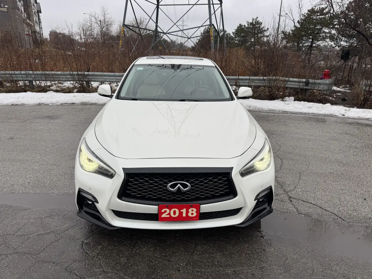 Infiniti Q50 снимка Infiniti Q50