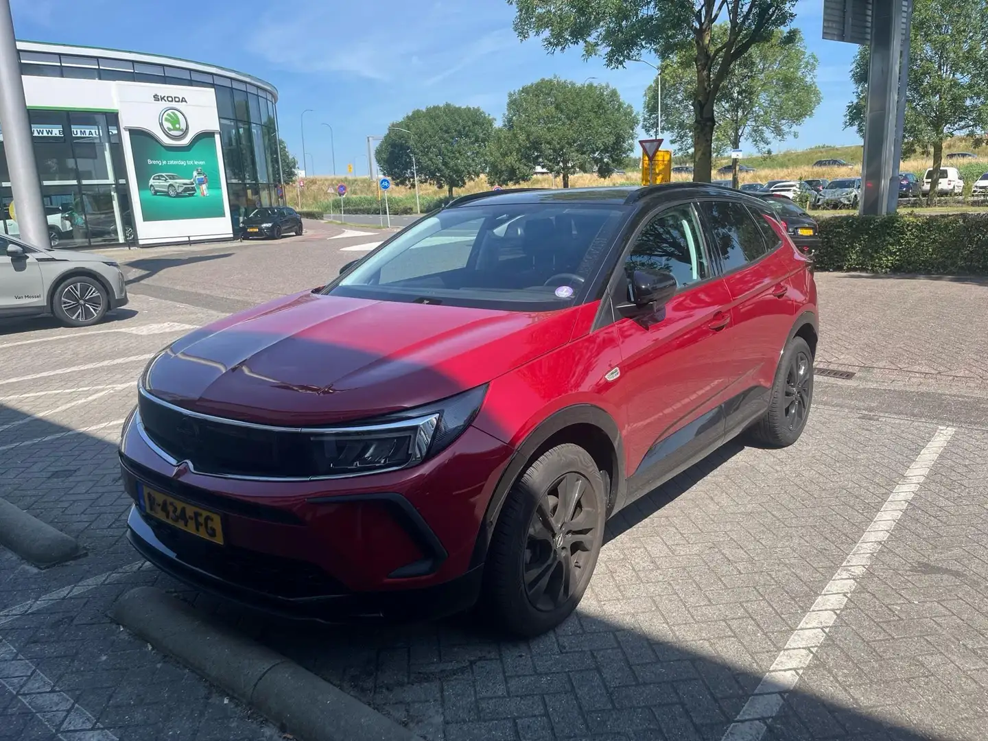 Opel Grandland 1.2 Turbo Edition Rood - 2