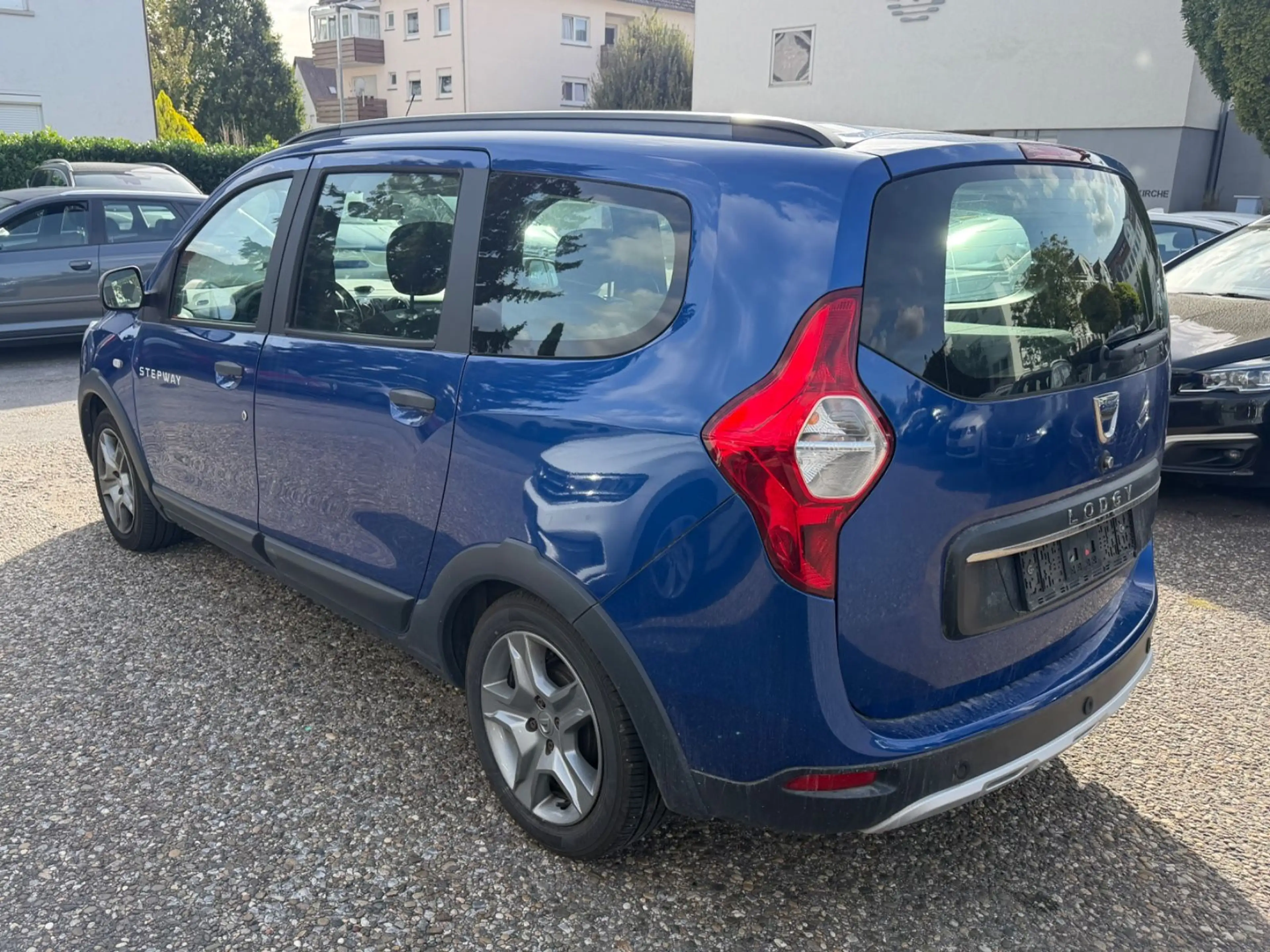 Dacia Lodgy Stepway Plus*1.Hand*Kopfdichtungschaden — photo 7