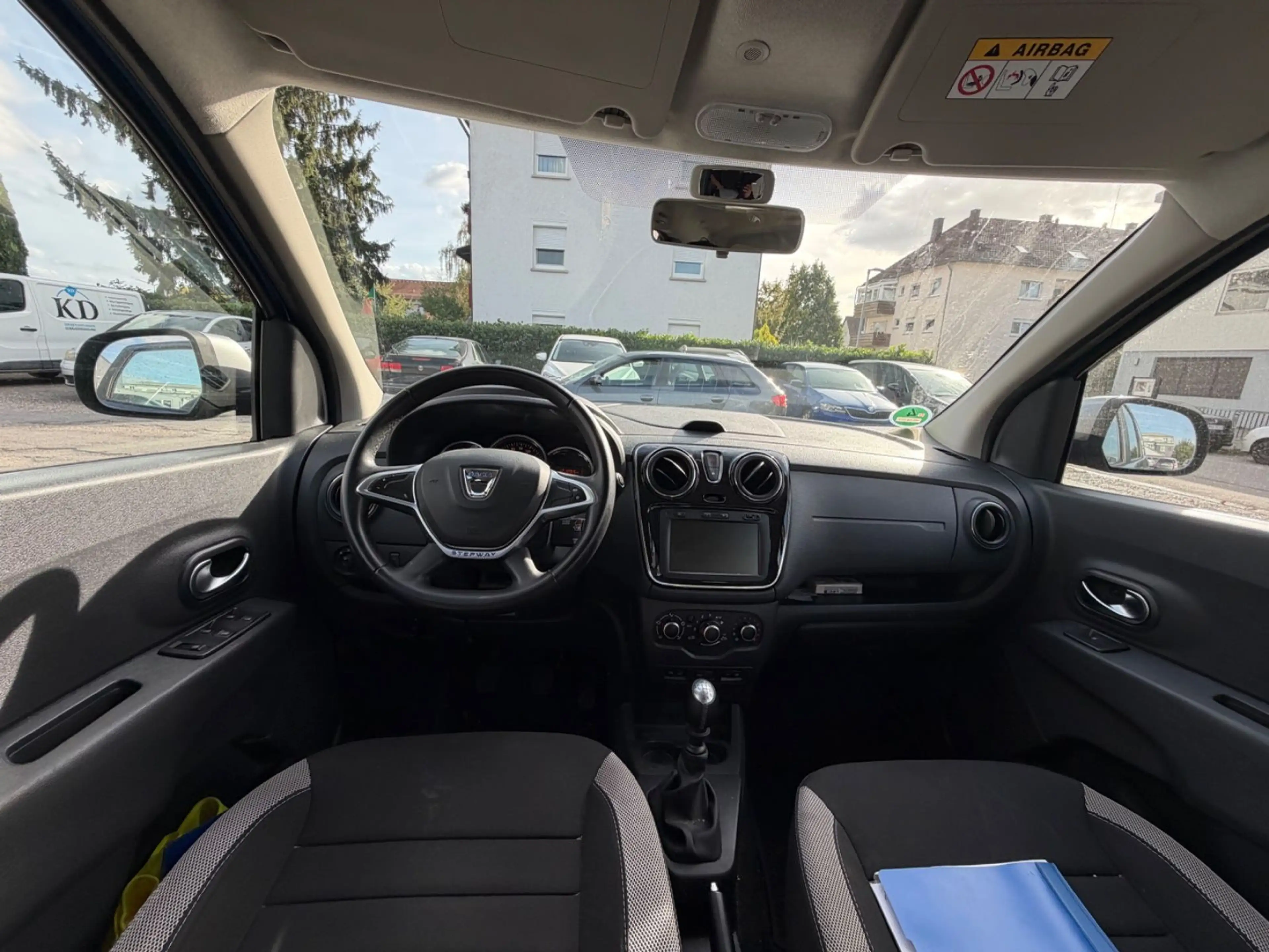 Dacia Lodgy Stepway Plus*1.Hand*Kopfdichtungschaden — photo 11