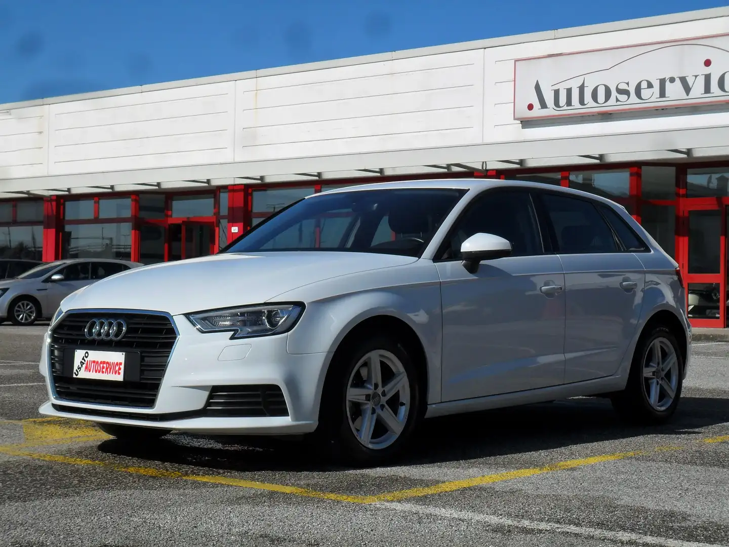 Audi A3 Sportback 1.6 tdi Business 5porte Weiß - 1