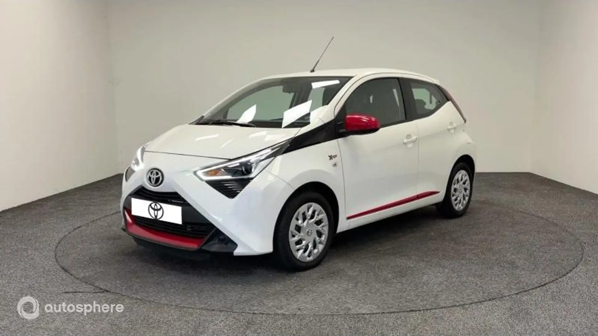 Toyota Aygo 1.0 VVT-i 72ch x-play 5P MY19 - 1