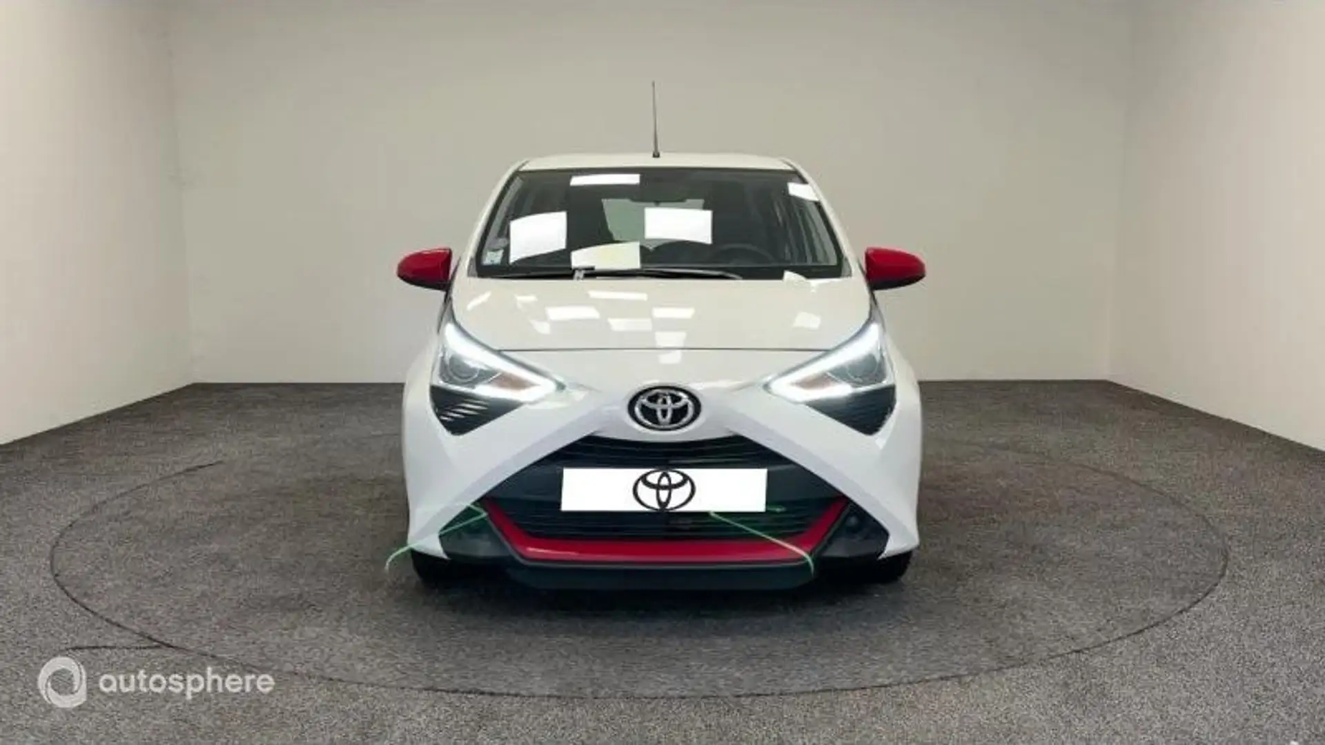 Toyota Aygo 1.0 VVT-i 72ch x-play 5P MY19 - 2