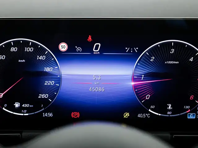 Mercedes-Benz Gla view 14