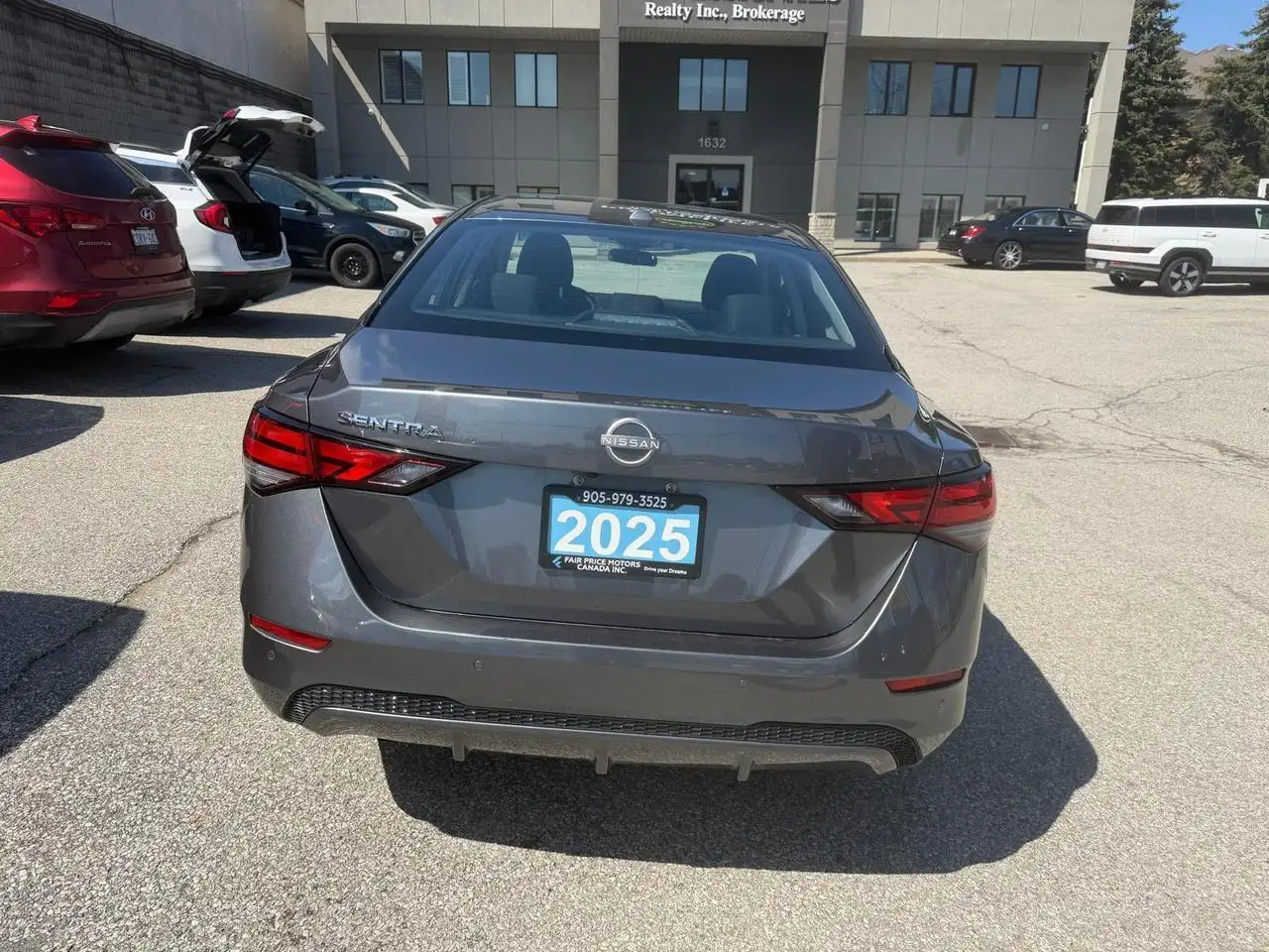 Nissan Sentra снимка Nissan Sentra