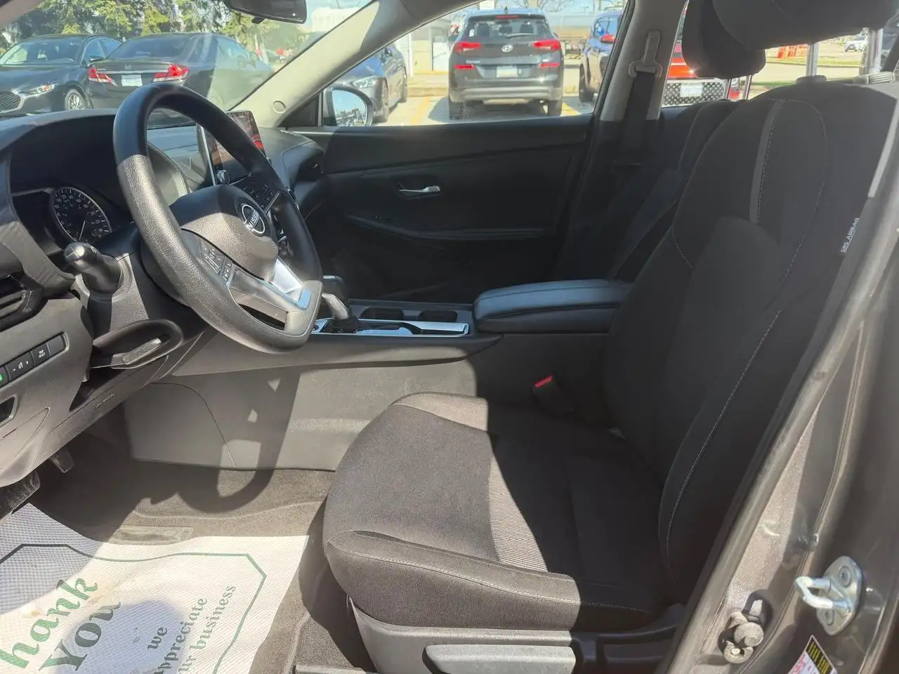 Nissan Sentra снимка Nissan Sentra