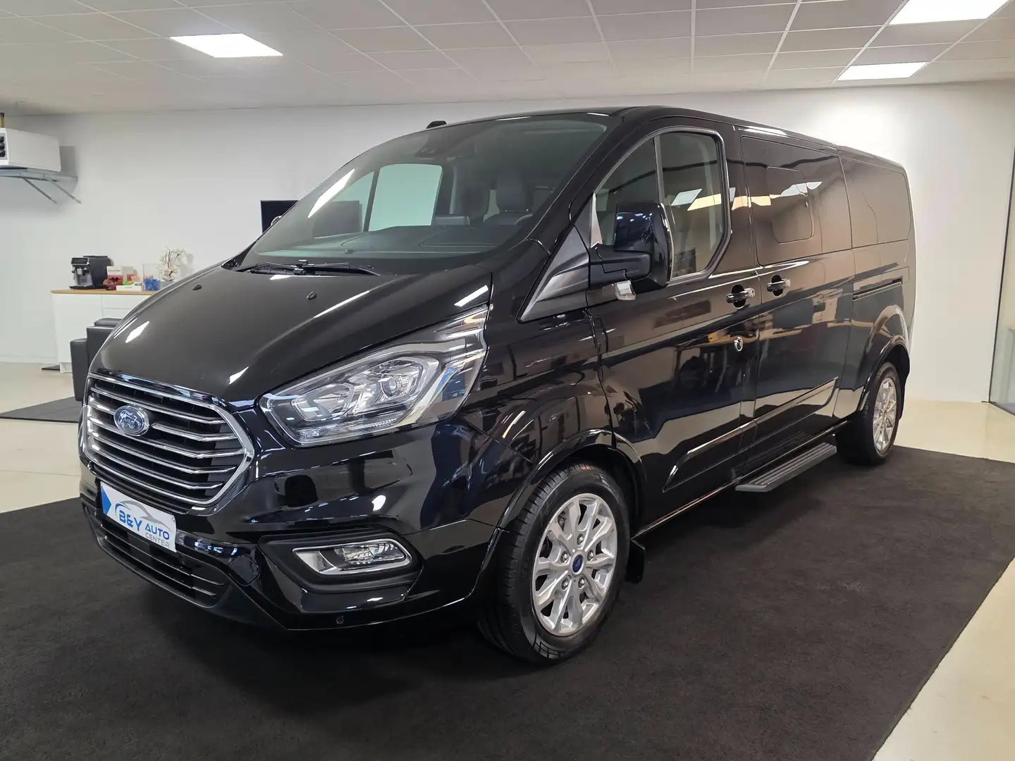 Ford Tourneo Custom 320 Titanium X - 8 Zitplaatsen * Btw Aftrekbaar * Bronze - 1