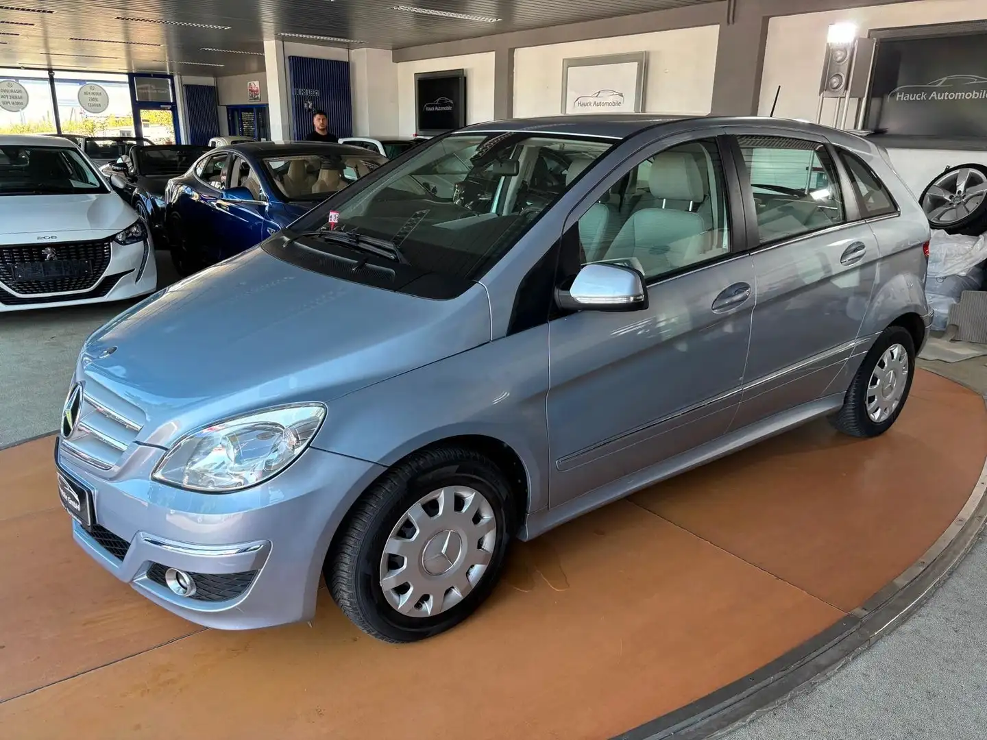 Mercedes-Benz B 160 B -Klasse /Autom./SHZ/Temp./Klima Blu/Azzurro - 1