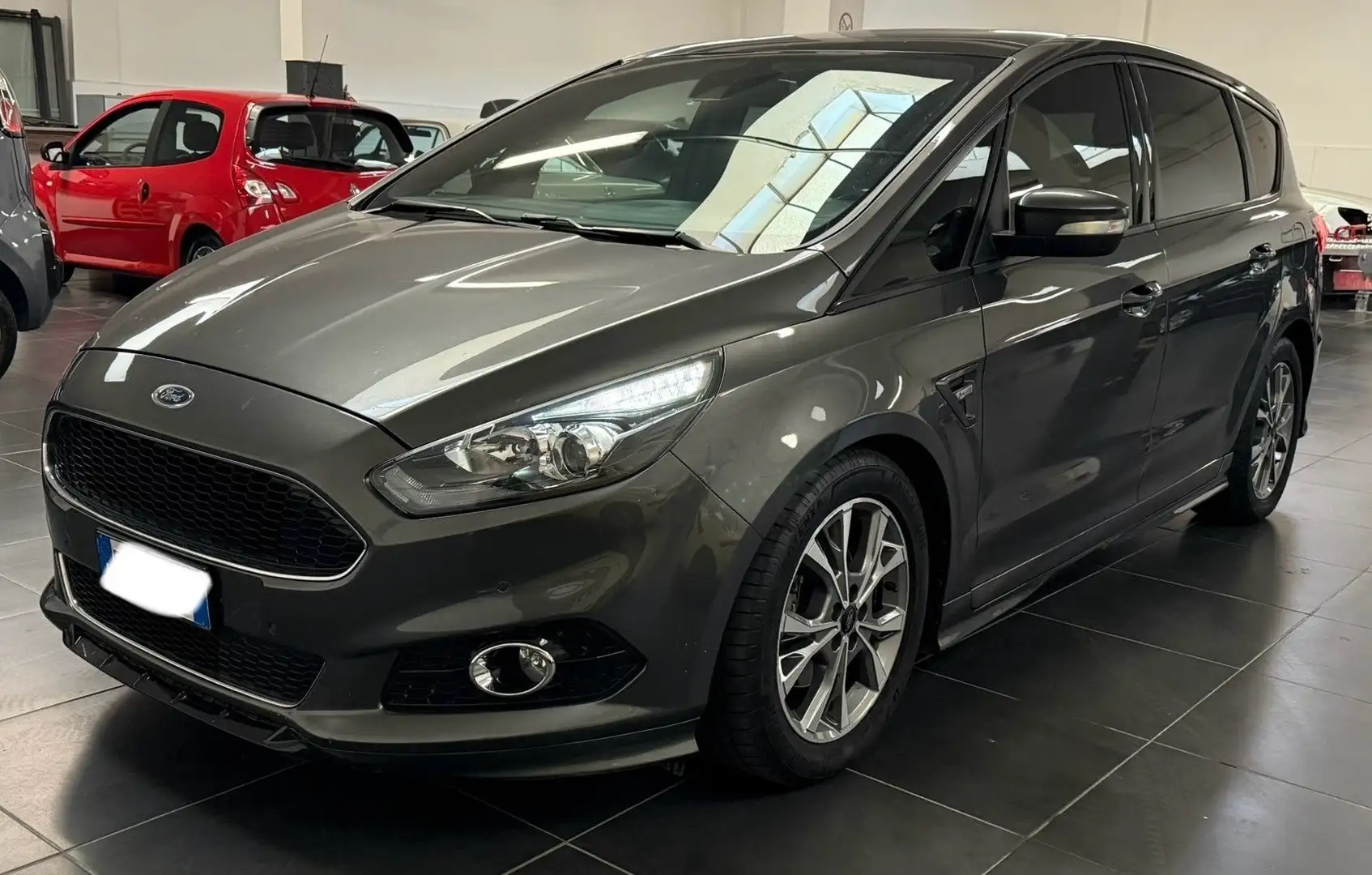 Ford S-Max S-Max 2.0 TDCi 150CV Start&Stop 7 posti Vignale Schwarz - 2