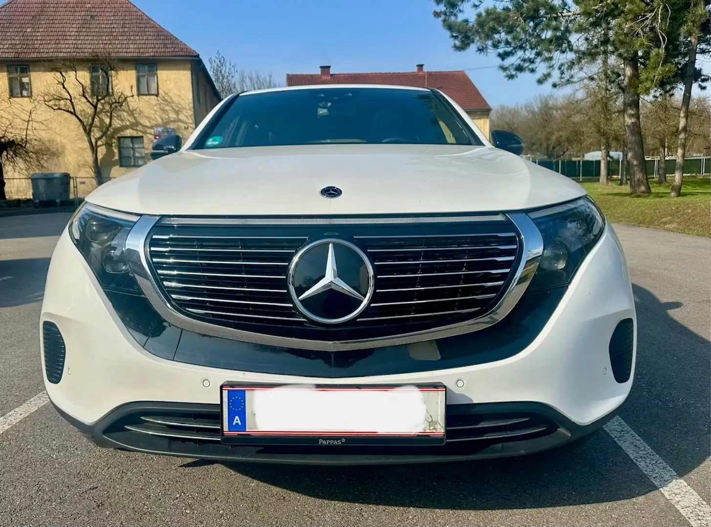 Mercedes-Benz EQC 400 EQC 400 4MATIC 80kWh Aut. Weiß - 2